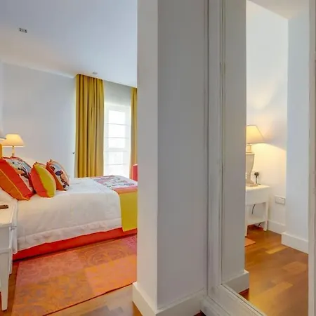 Prime Location Seaview Lux Sliema