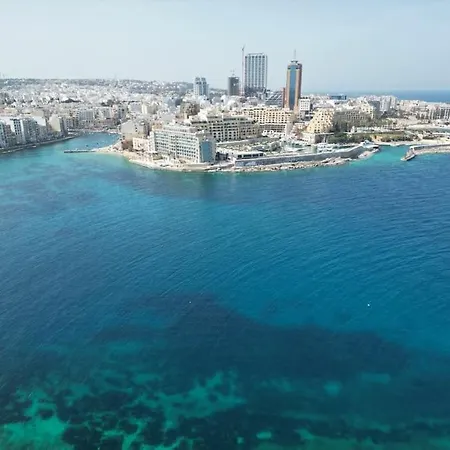Apartment Prime Location Seaview Lux